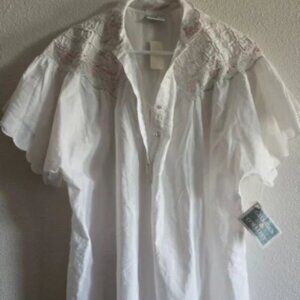 Gilligan & O'Malley White Pajama Top Short Sleeves